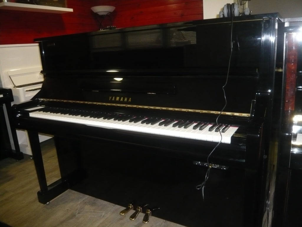 L’attribut alt de cette image est vide, son nom de fichier est Yamaha-YU1-Silent-1024x768.jpg.